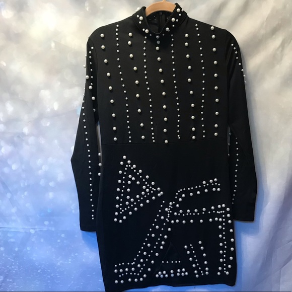 Dresses & Skirts - Black dress